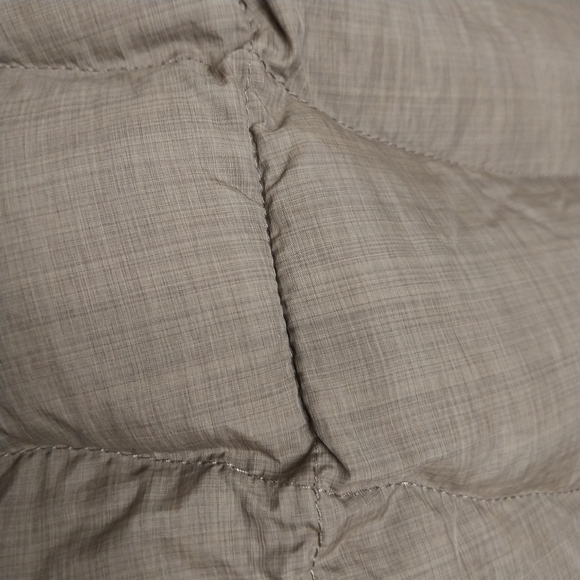 WINDRIVER Puffers Vest Women's - Picture 9 of 9